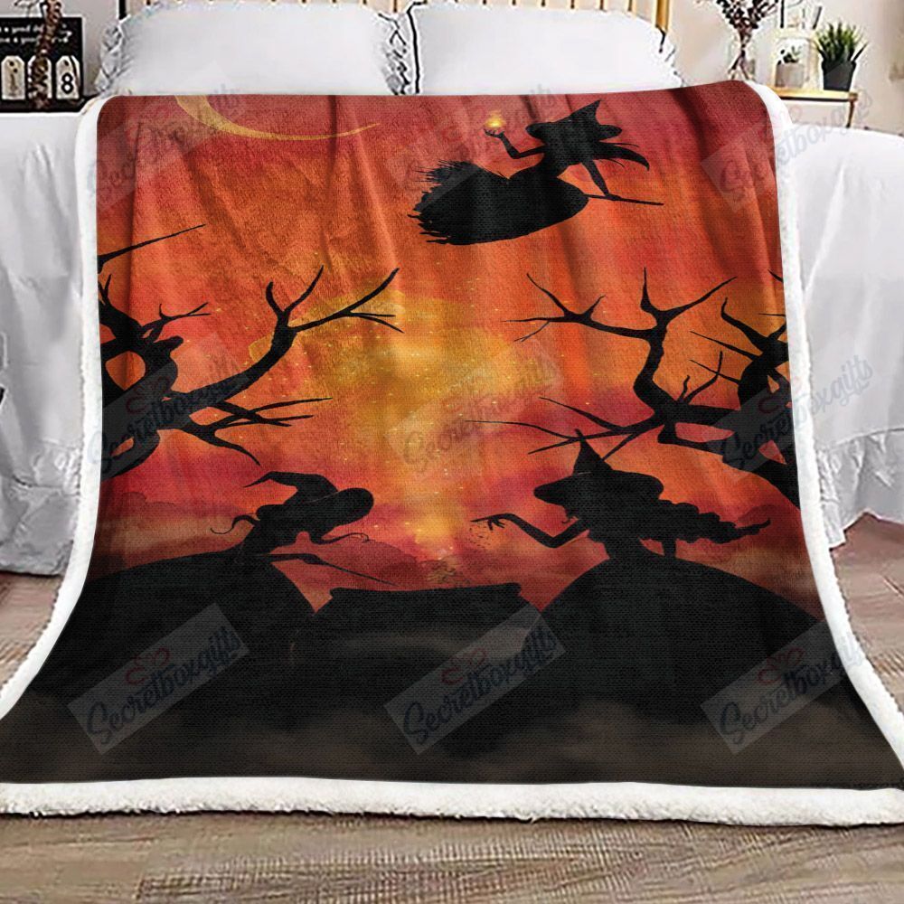 Witch Halloween Am0211490Cl Fleece Blanket