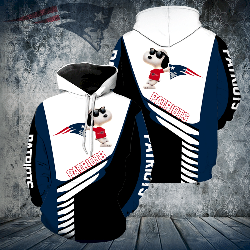 New England Patriots Snoopy Full Print V1339 Men Women 3D Pullover Hoodie, Bomber Jacket, Sweatshirt, T-Shirt