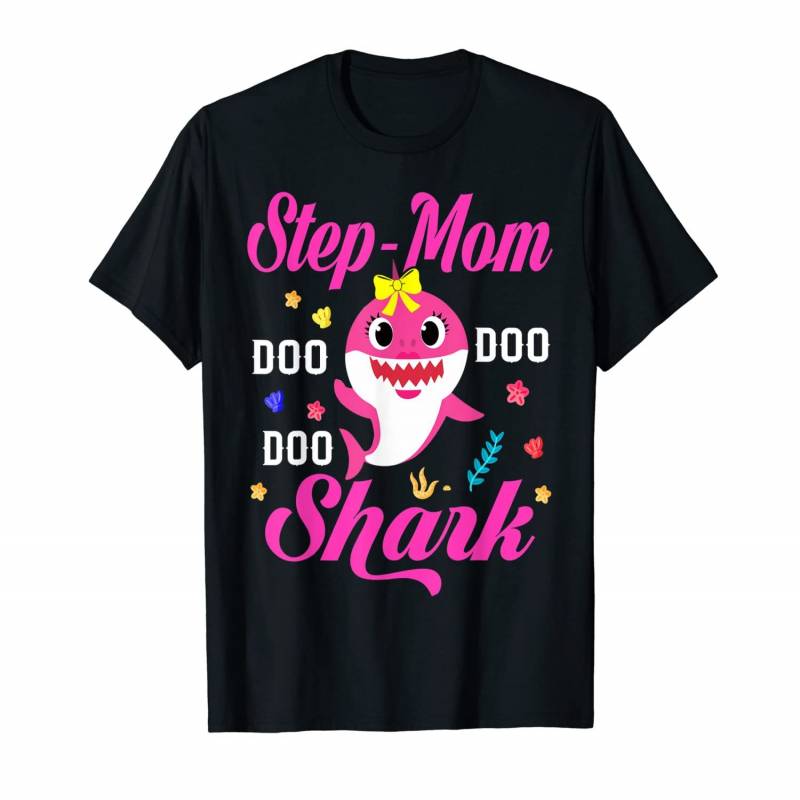 Step-mom Shark Gift Cute Baby Shark Family T-shirt