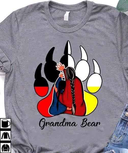 Grandma Bear Native American Paw For Lovers Standard Men T-shirt