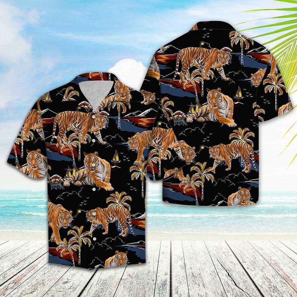 Tiger On Vacation TG5723 – Hawaiian Shirt unisex womens & mens, couples matching, friends, funny family christmas holiday hawaiian shirt gifts (plus size available)