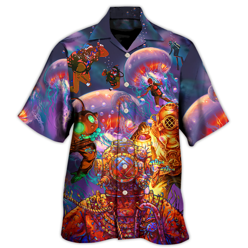 Diving With Big Jellyfishes In Fantasy Under Sea Hawaii Shirt Ha85911