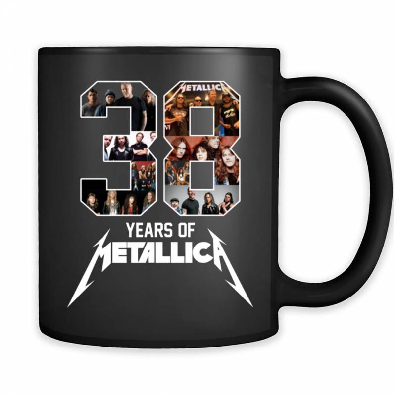 38 Years Of Metallica Band – Mug