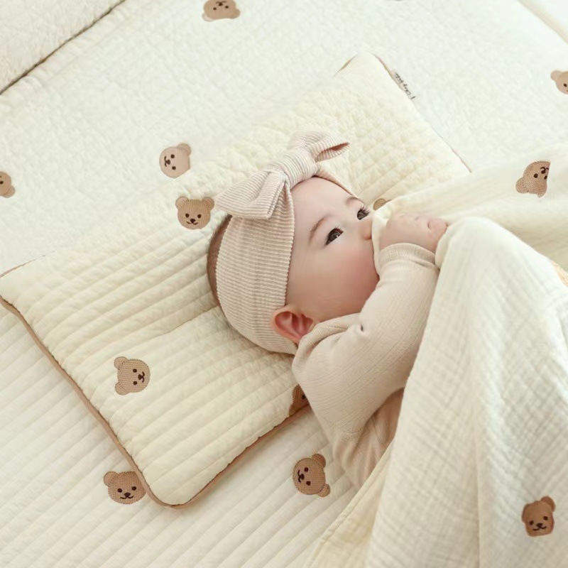 Cotton Baby Pillow for Children Breathable and Sweat-absorbing Pillow Cute Bear Pattern Embroidery Baby Supplies alx