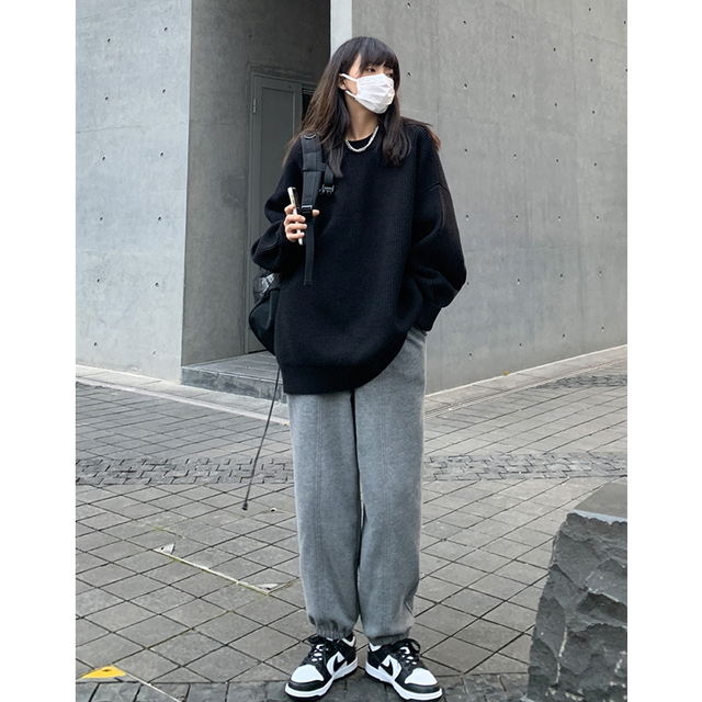 Women Off White Sweater Round Neck Korean Fashion Leisure Lazy Wind Loose Winter Long Sleeve Thickening Knitting Pullover alx