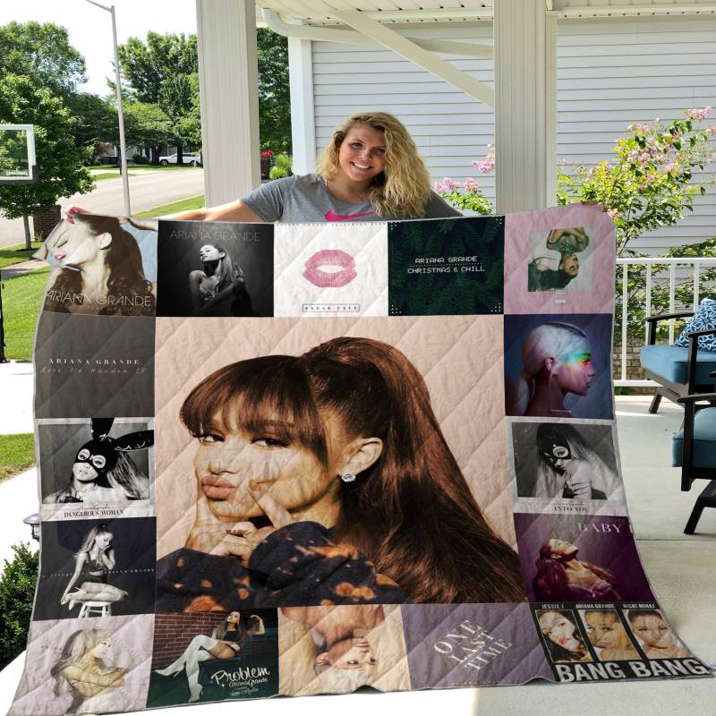 Ariana Grande Quilt Blanket