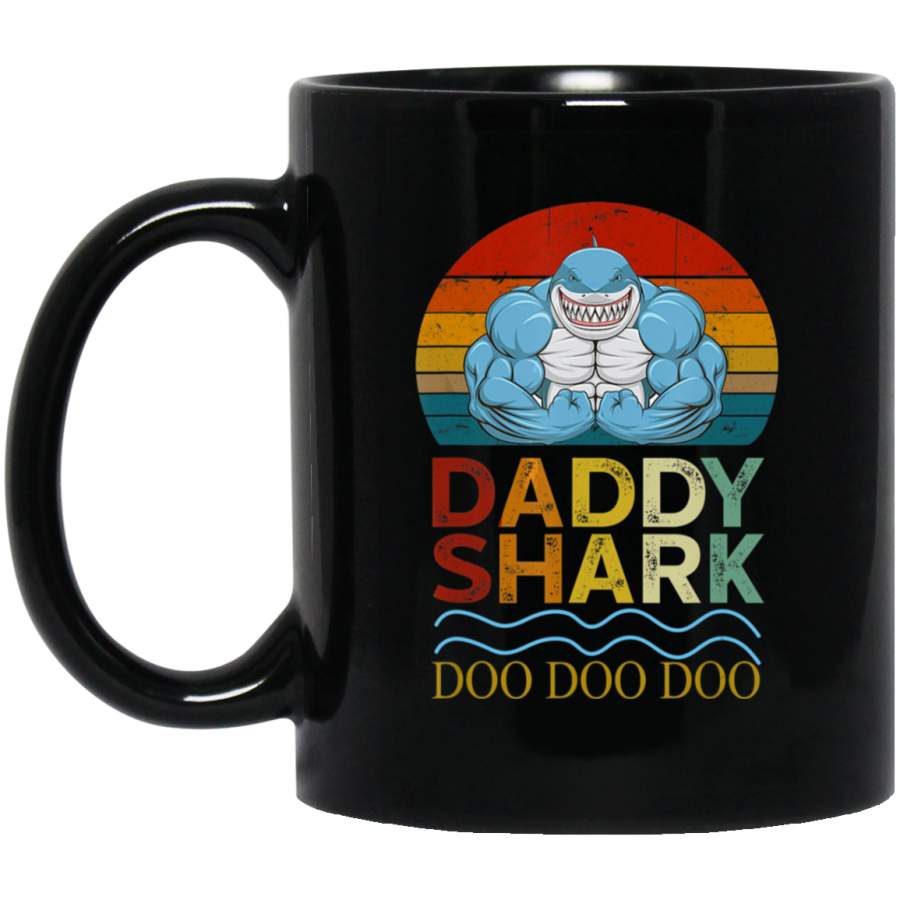 Weight Lifting Daddy Shark Retro Vintage Funny Bodybuilding Coffee Mug