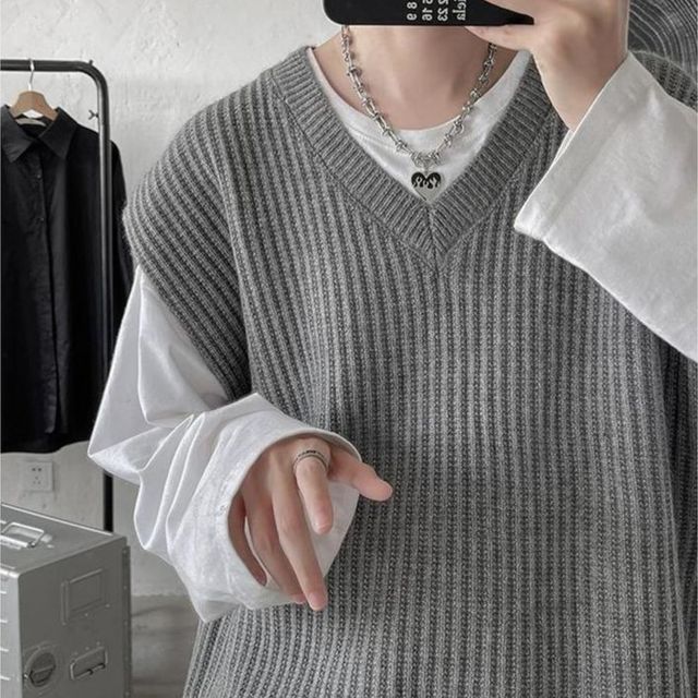 Yasuk Autumn Winter Fashion Solid Casual Pullover Tess Vest Men’s Loose Knitted Top Student Preppy Style Sweater Gentle PlusSize alx