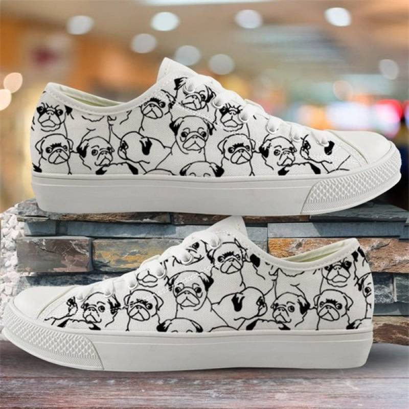 Cute Cartoon Pug Dog/Puppy Print Woman Low Top Canvas Sneakers