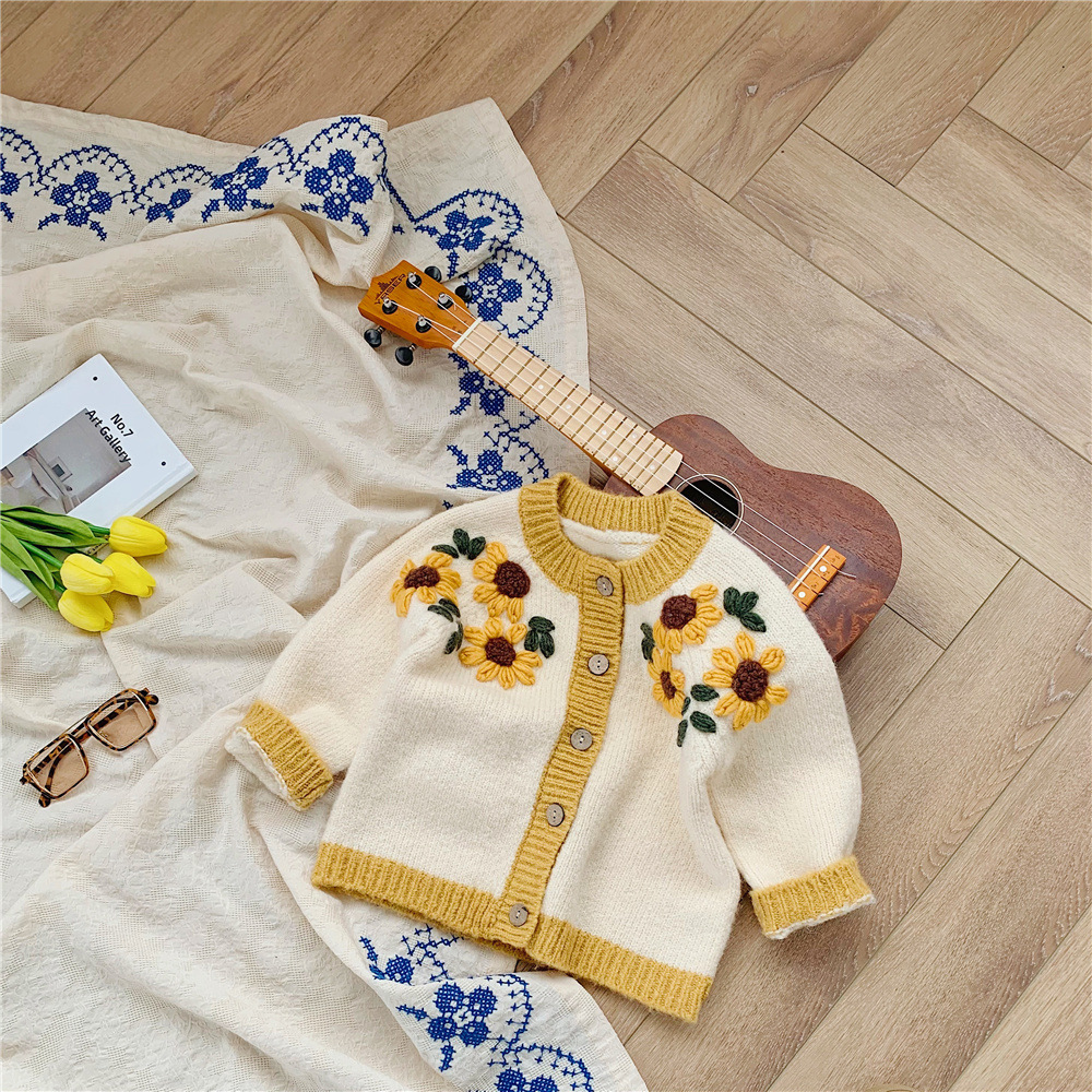 Children Sweaters 2021 New Autumn Winter Baby Girls Knitted Cardigan Crochet Flowers Toddlers Kids Sweater Coats alx