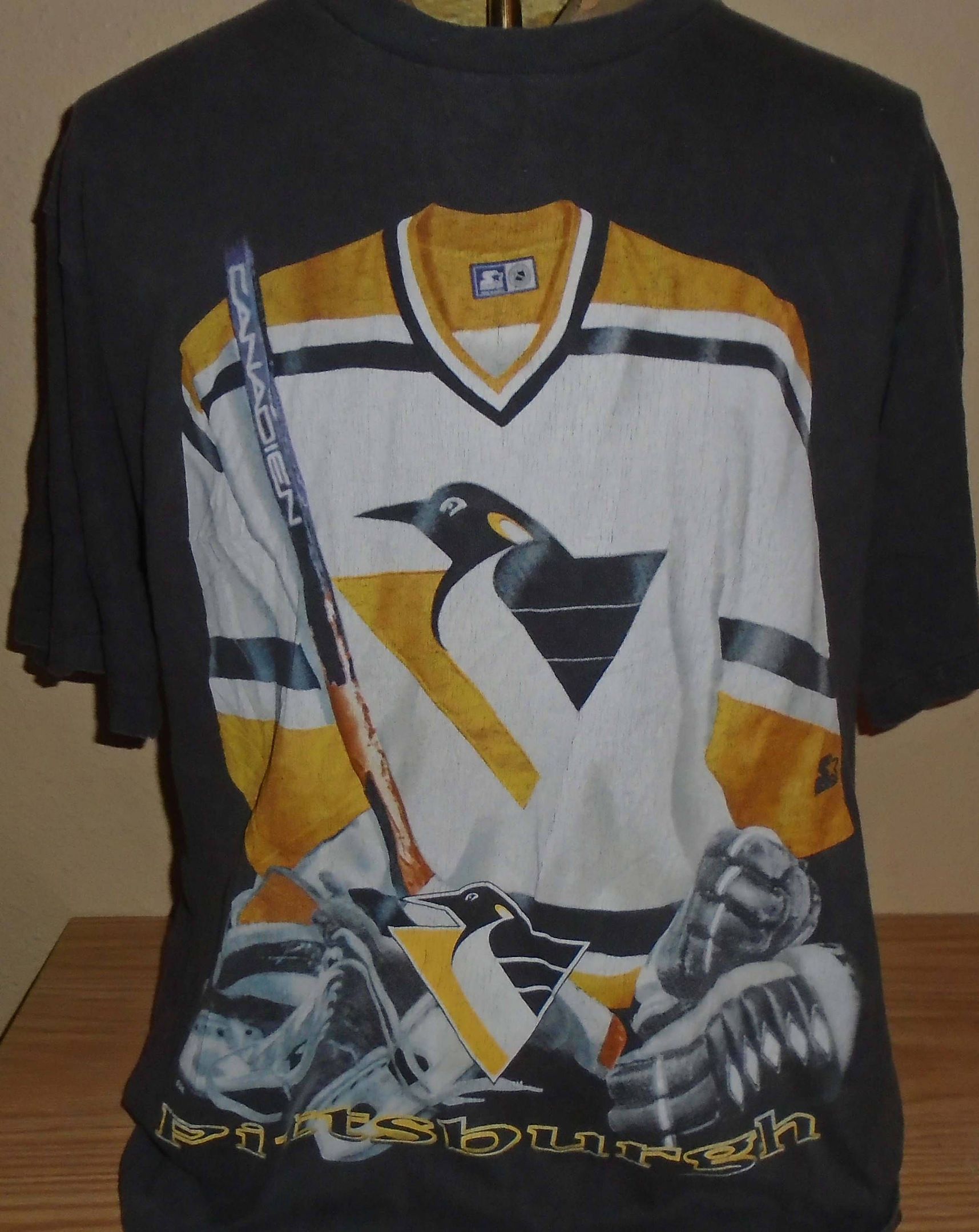 Vintage 1990s Pittsburgh Penguins Hockey shirt