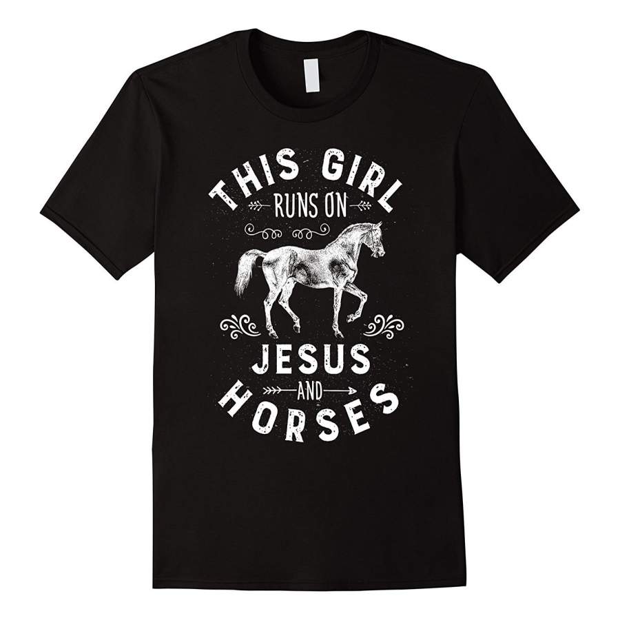 This Girl Runs On Jesus And Horses T Shirt Horse Riding O-Neck fashion short sleeved T-shirt for men Summer funny loose tee shirt