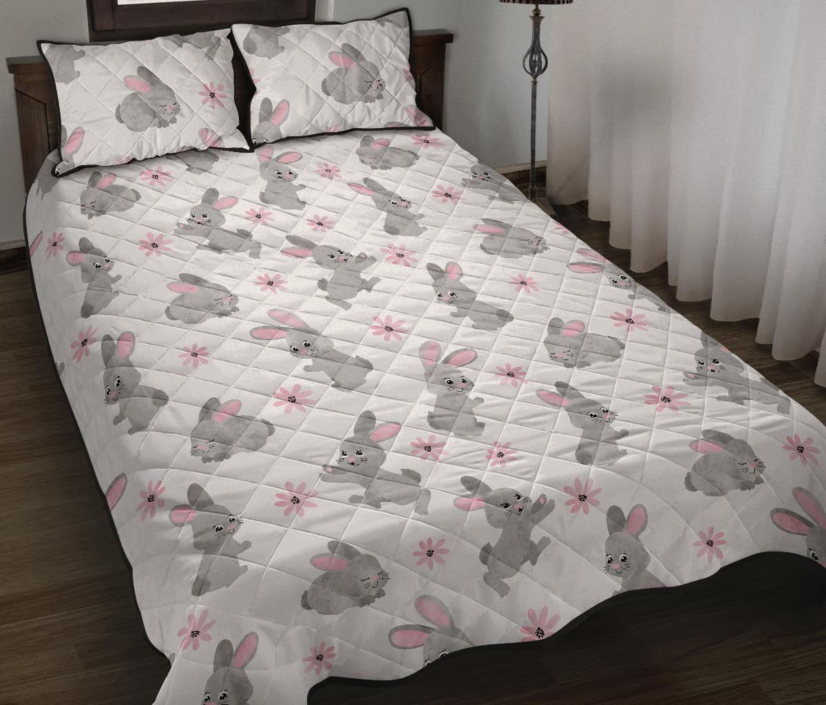 Watercolor cute rabbit pattern Quilt Bed Set