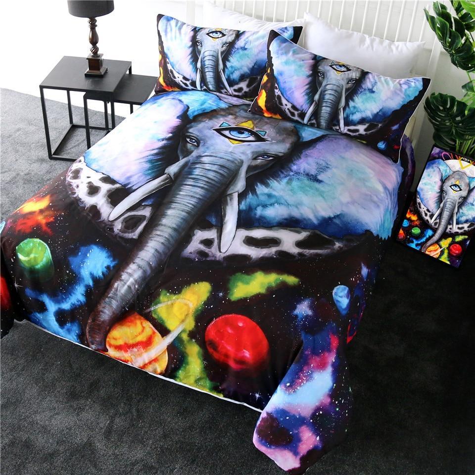 Alien Elephant 3 Pieces Quilted Comforter Set