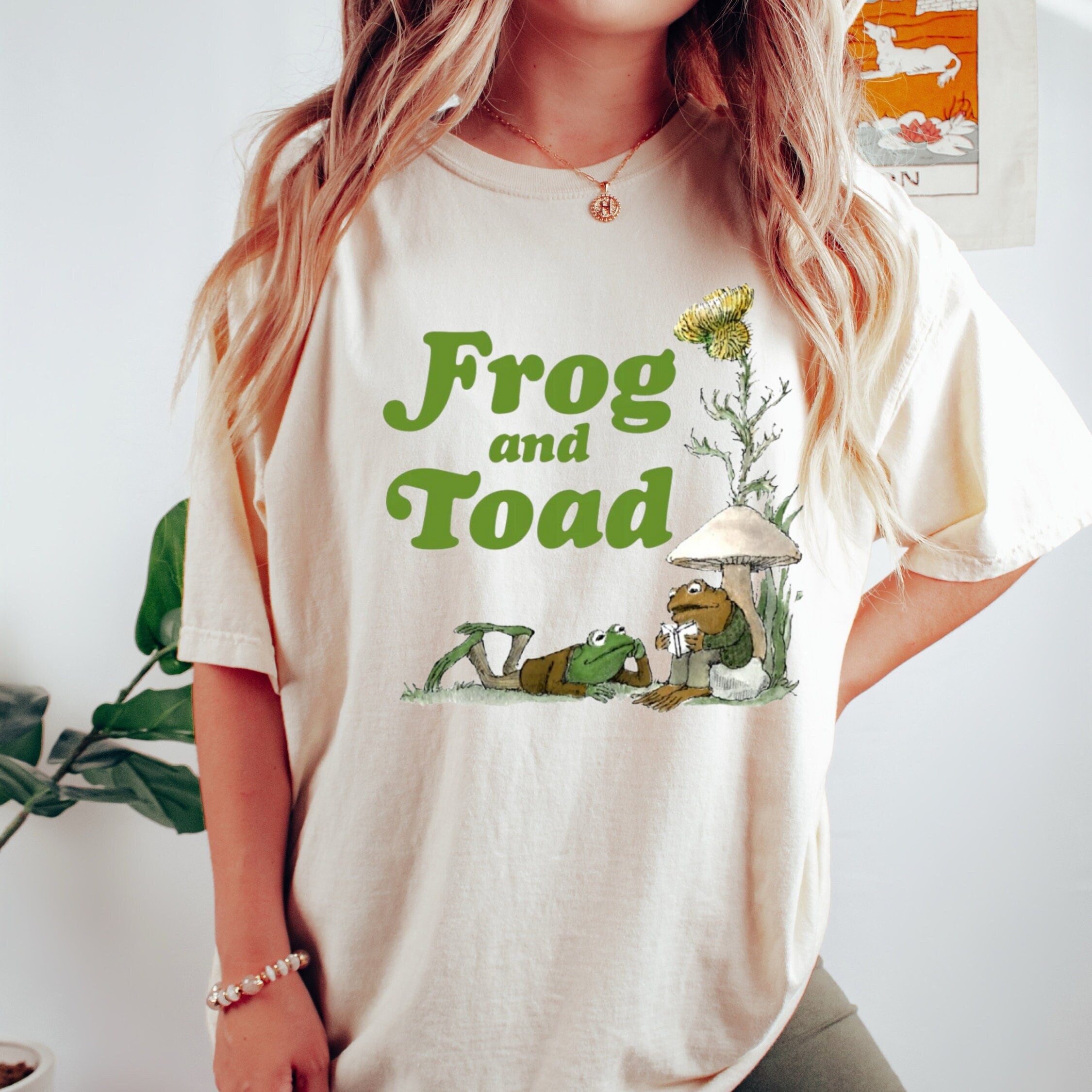 Frog and Toad Shirt, Cottagecore Shirt, Frog Shirt, Literature Shirt, Light Academia, Literary Shirt, Cute Frog Shirt, Book Lover Shirt