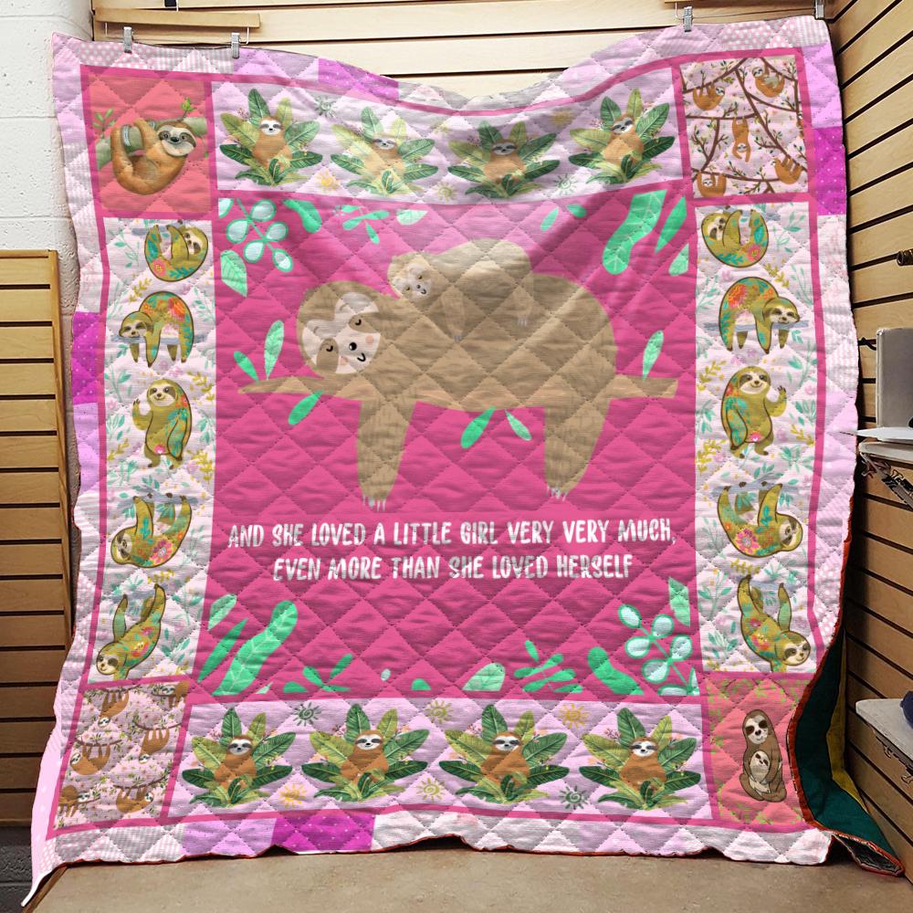 Mama Sloth Quilt Blanket