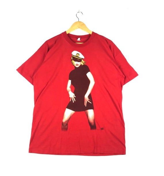 vintage 90s 1993 madonna The Girlie Show World Tour album tour singles big image american singer songwritter actress dancer promo t shirts