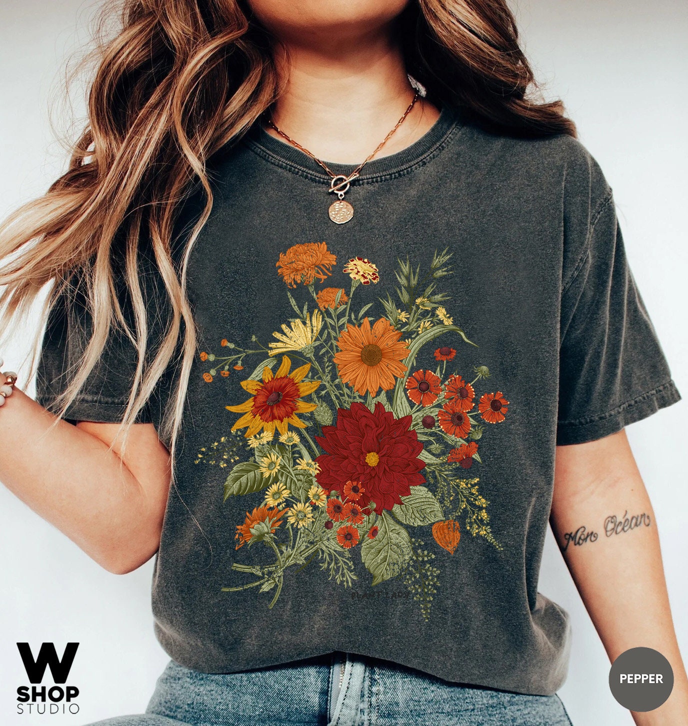 Botanical Shirt, Vintage Floral T-shirt, Flower Tee, Vintage Botanical, Wildflower Botanical Print, Oversized Shirt, Graphic Tshirt