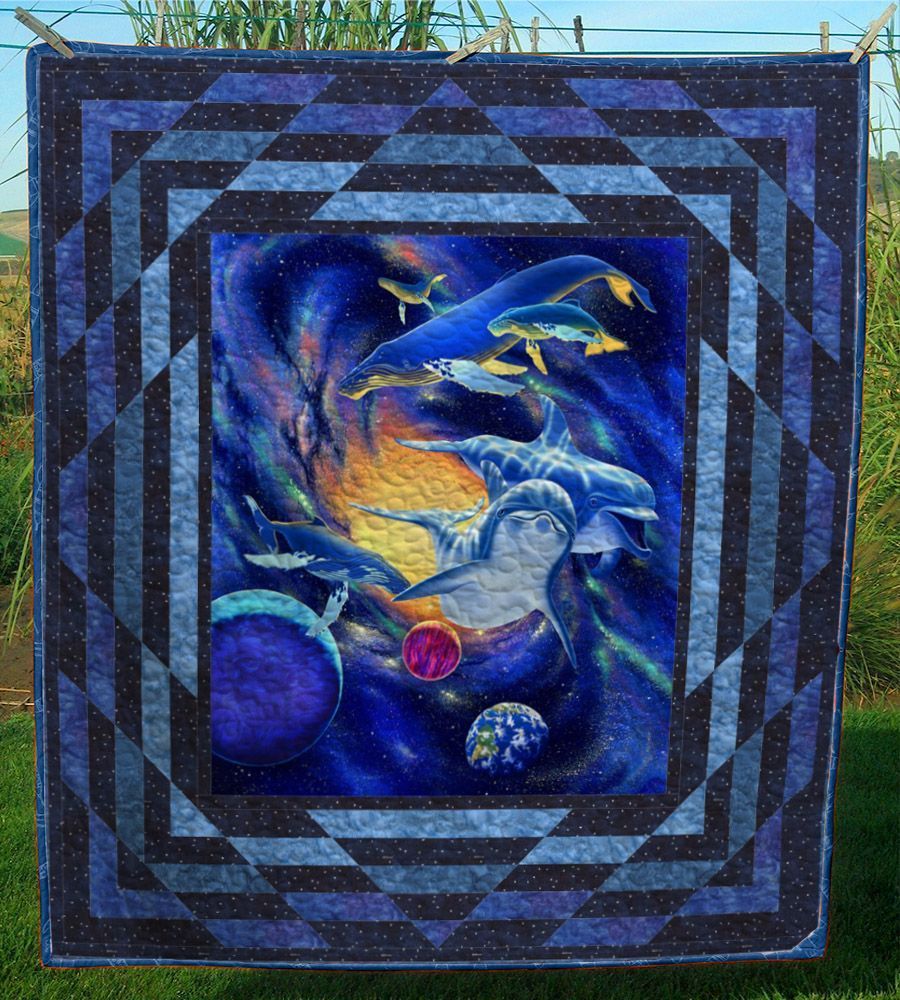 Living Universe Dolphin Whale Quilt Cuexa