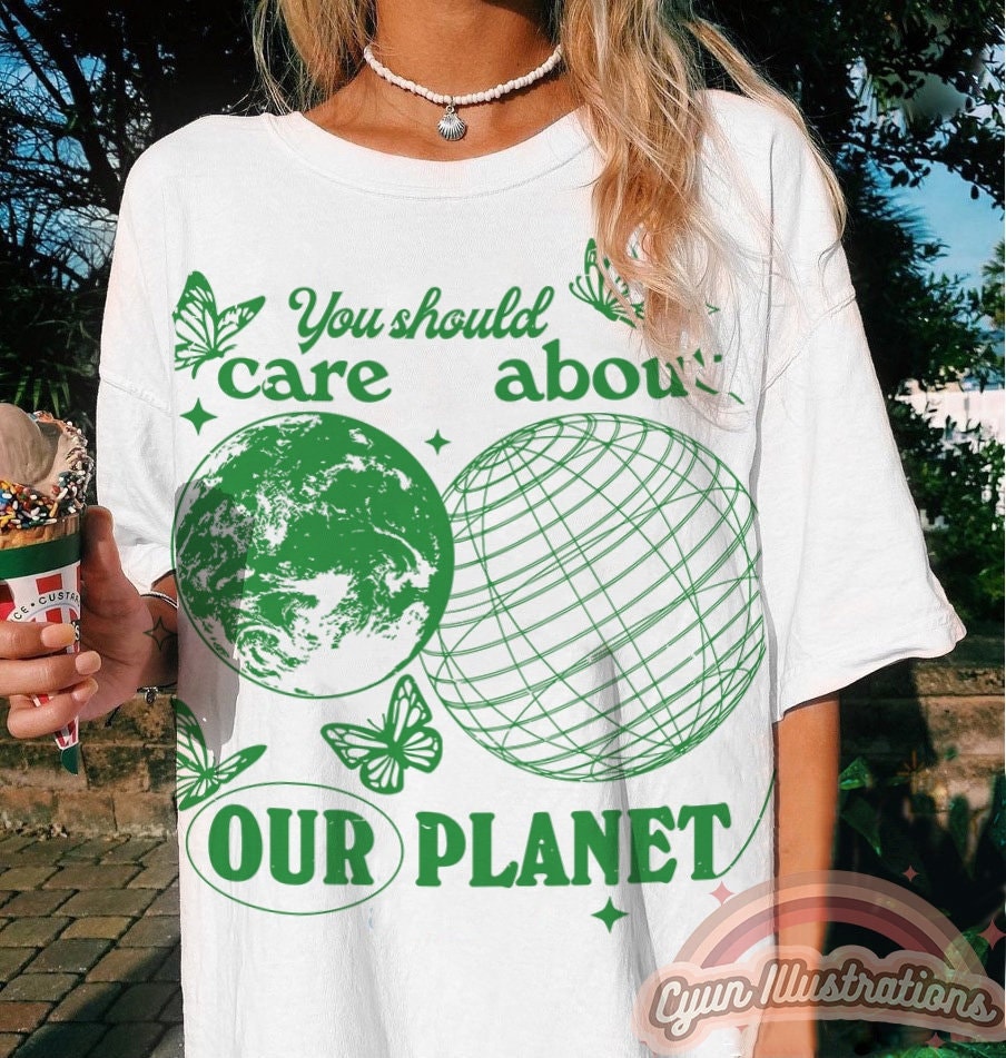 Trendy Graphic T shirt, Retro Summer Tee, Planet Earth Aesthetic tshirt, VSCO girl tshirt, Oversized Woman shirt, Vsco girl, Coconut tee