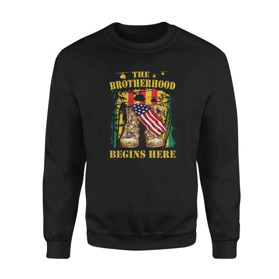 Vietnam veterans – The Brotherhood begins here – Premium Fleece Sweatshirt