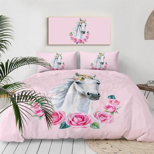 White Horse 3 Pieces Quilted Comforter Set