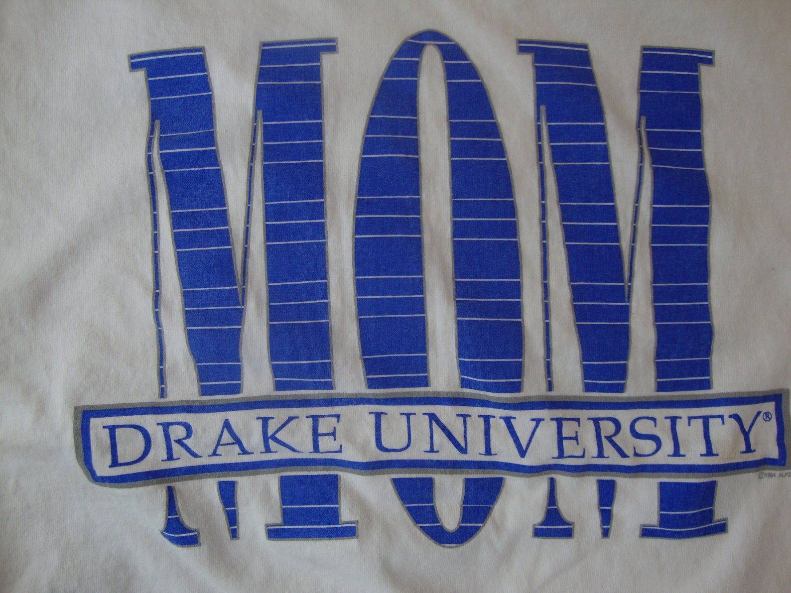 Vintage 90’s Drake University College Mom T Shirt