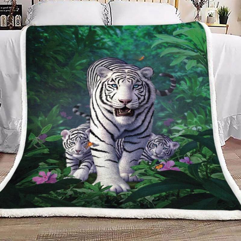 White Tigers NN2612139TT Sherpa Fleece Blanket