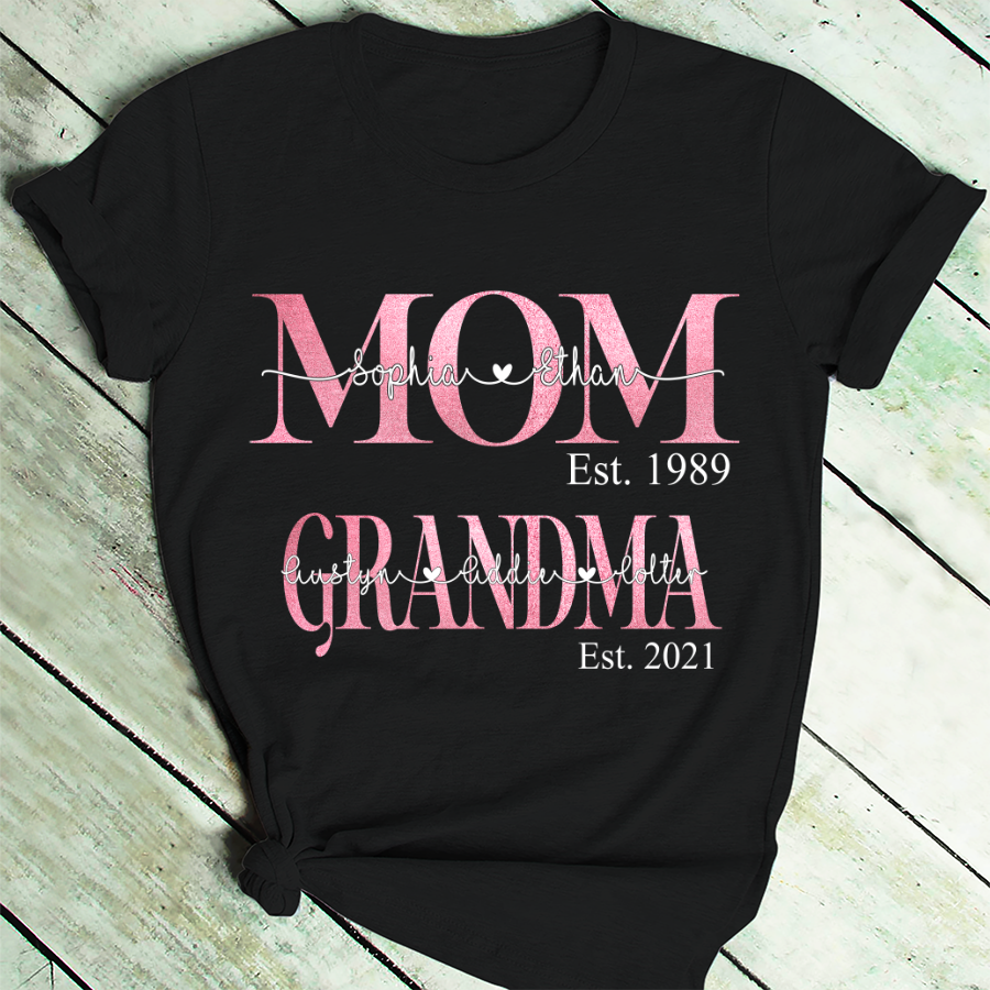 Personalized Mom Grandma With Grandkids Pink T-Shirt