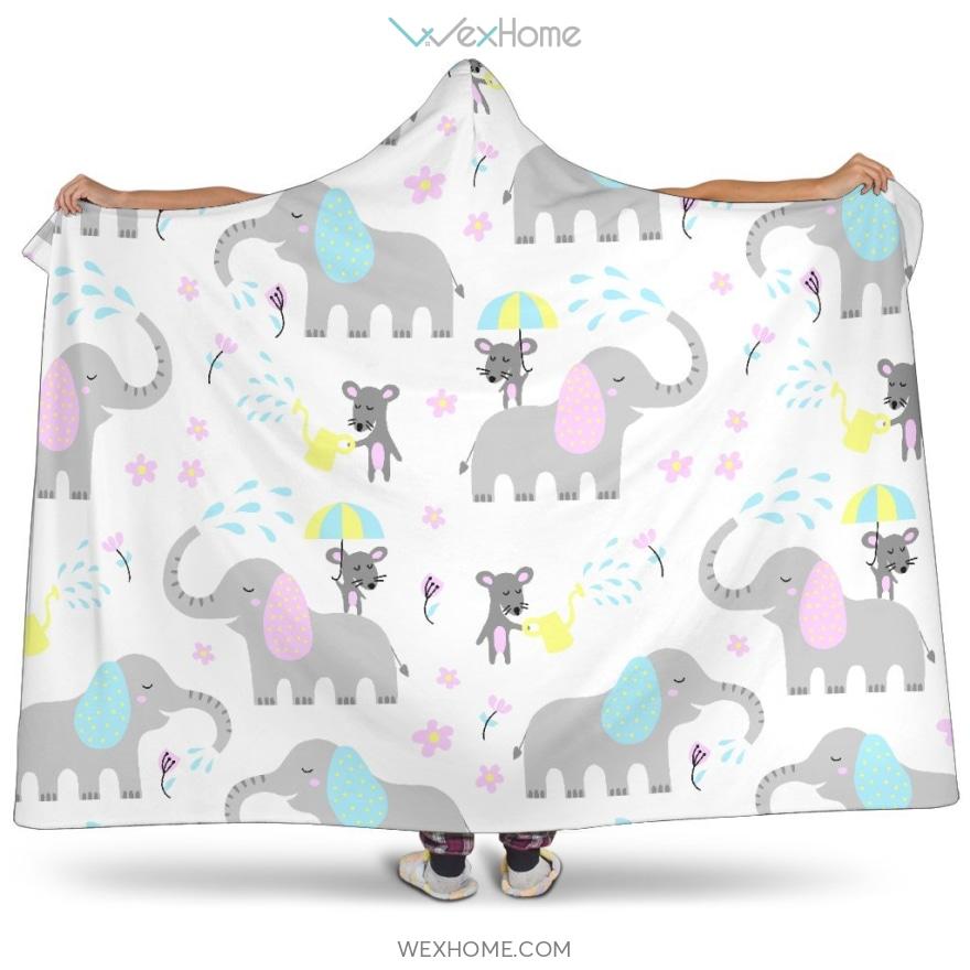 Cute Elephant Mouse Pattern Hooded Blanket