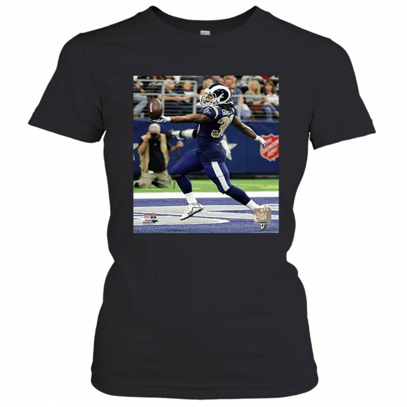 Todd Gurley Los Angeles Rams 2017 Action Women’s T-Shirt