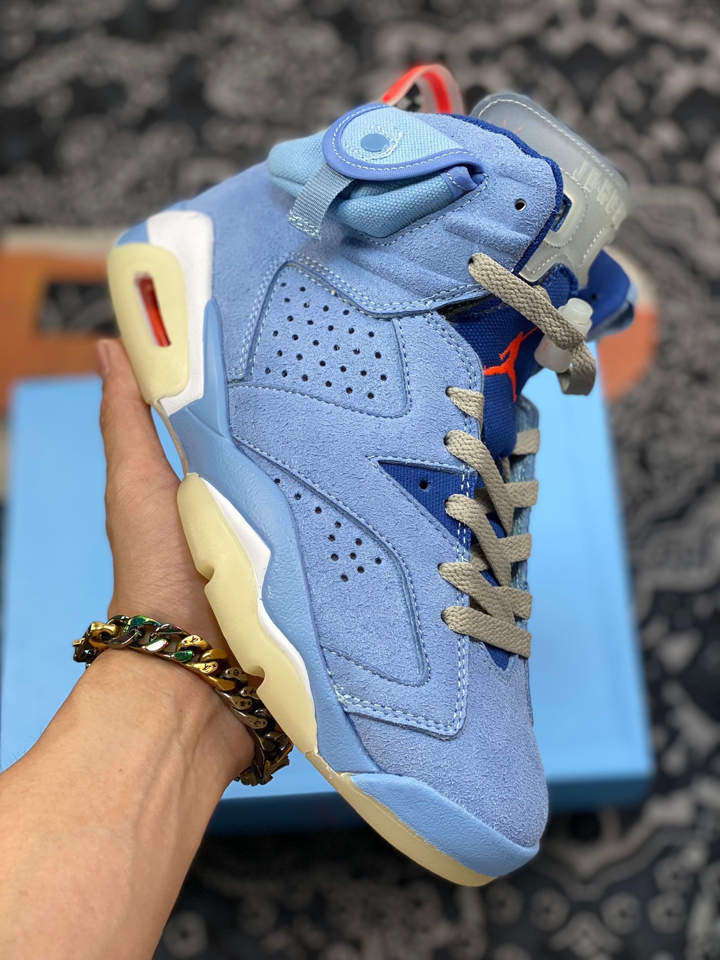 Travis Scott x JD 6 Houston Oilers Light Blue 5338818