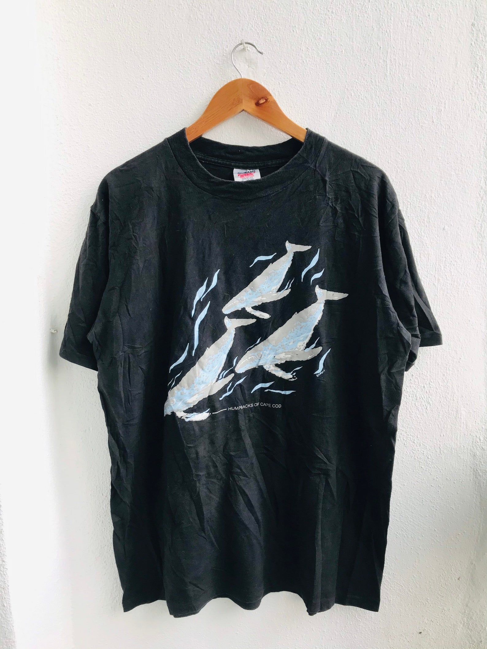 Grab It !! Vintage Habitat Save Earth Humpback Whale Cape Town Animal T-Shirt