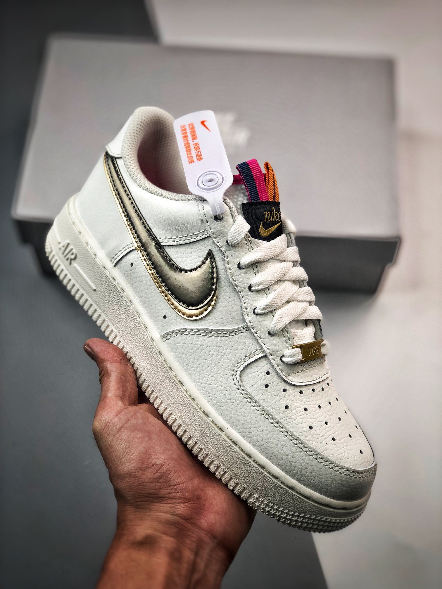 Nike Air Force 1 LV8 Double Swoosh Silver Gold DH9595-001 5340132