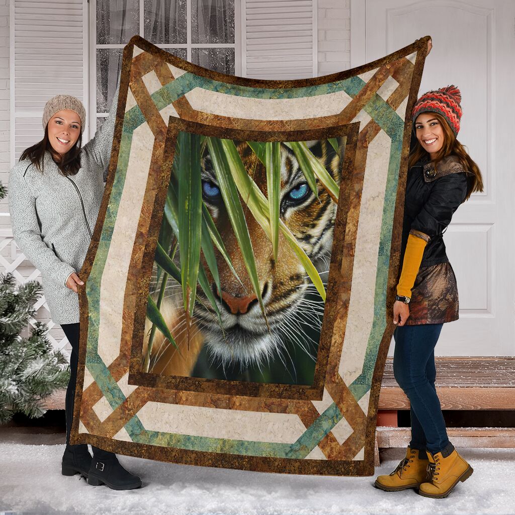 Witd Tiger Eyes  Fleece Blanket