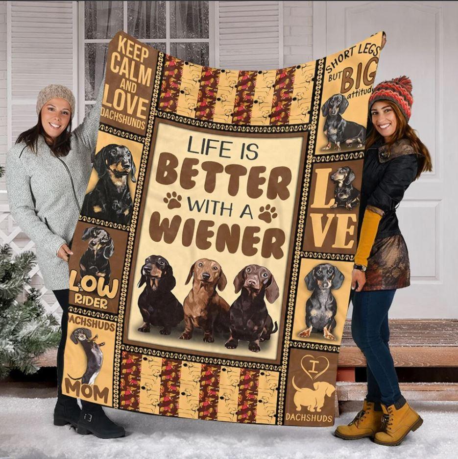 Life Is Better With A Wiener Dog Lovers Gift Fleece Blanket – Quilt Blanket