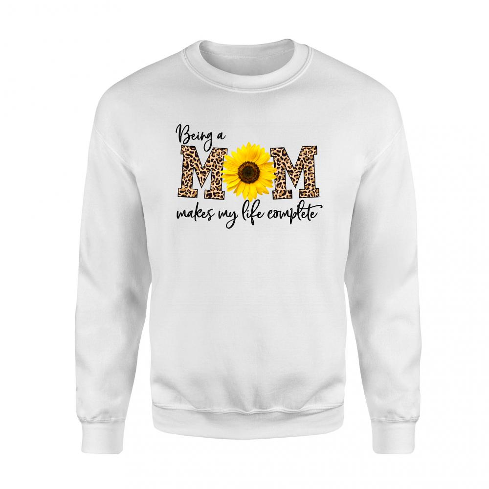 Being A Mom Makes My Life Complete Leopard Skin Patterns, Mother’s Day Gifts For Mom, First To Be Mom – Standard Crew Neck Sweatshirt – S01VT72