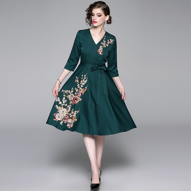 Autumn Floral Embroidery Dress 2022 Elegant V-neck Lace-up Dress Office Lady Chinese Style Vestidos Casamento Convidada Elegante alx