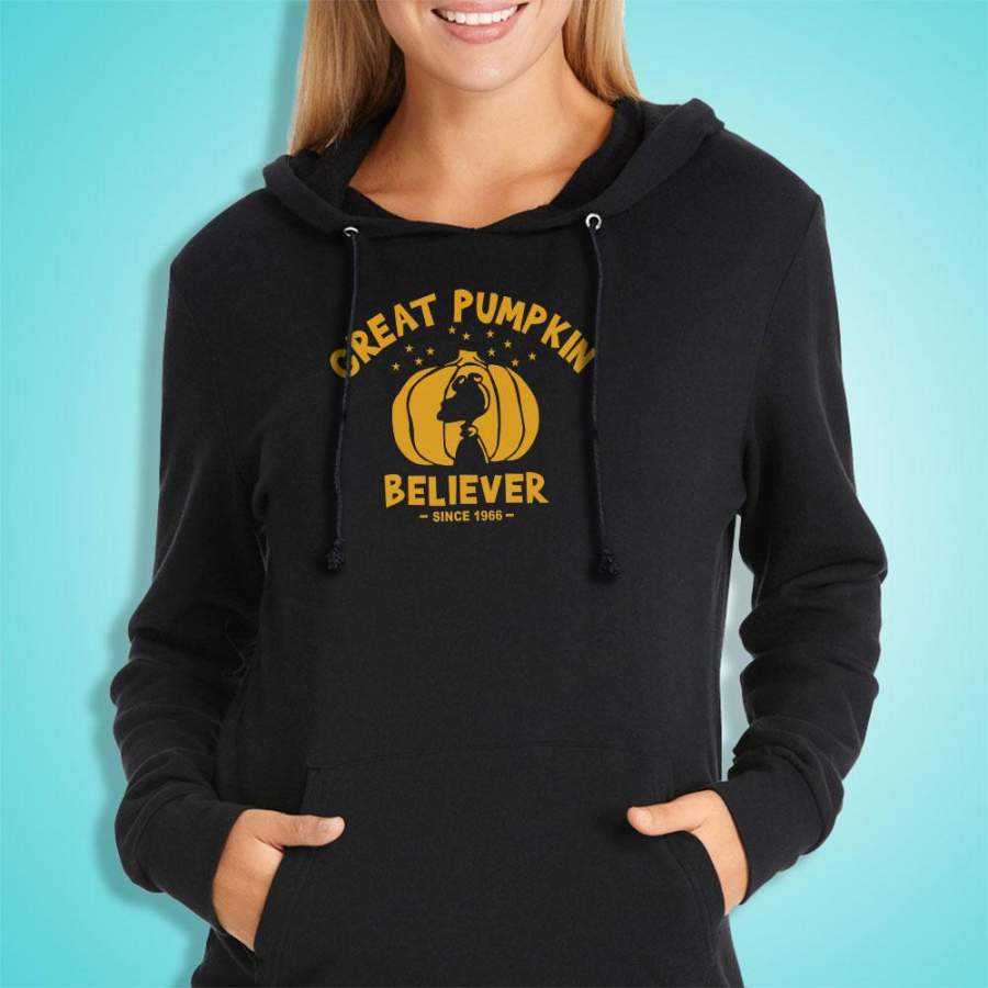 Great Pumpkin Believer Snoopy And Charlie Brown Halloween Women’S Hoodie