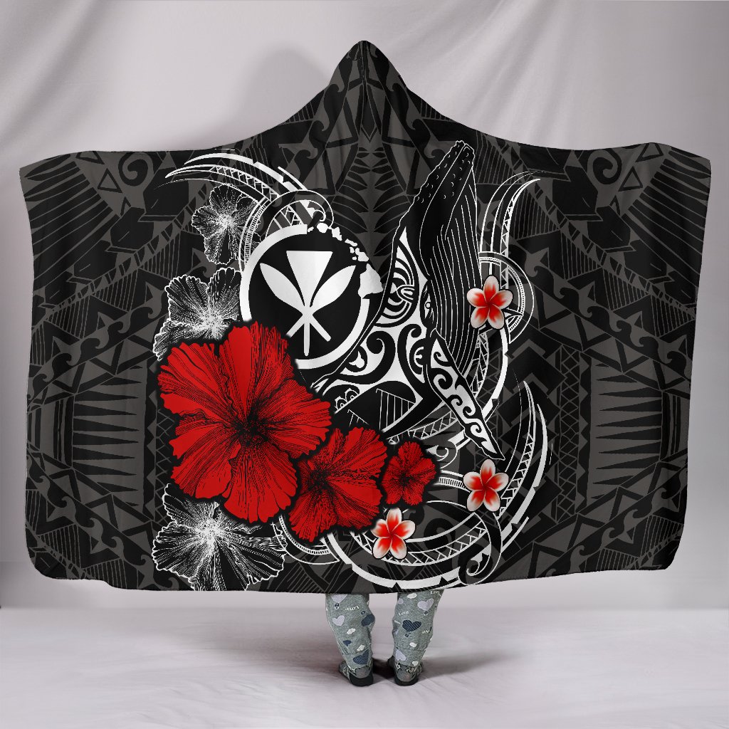 Polynesian Hawaii  Kanaka Maoli Hooded Blanket – Humpback Whale with Hibiscus (White) – BN15