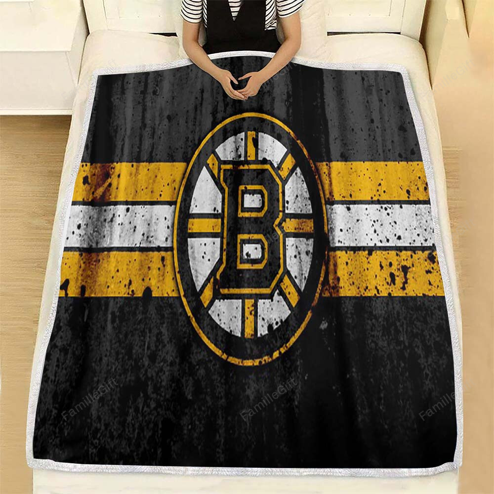 Boston Bruins Football Fleece Blanket – Soft Blanket, Warm Blanket