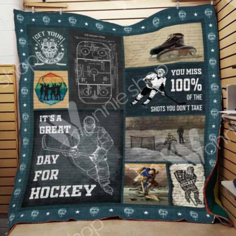 Hockey F2301 82O35 Blanket