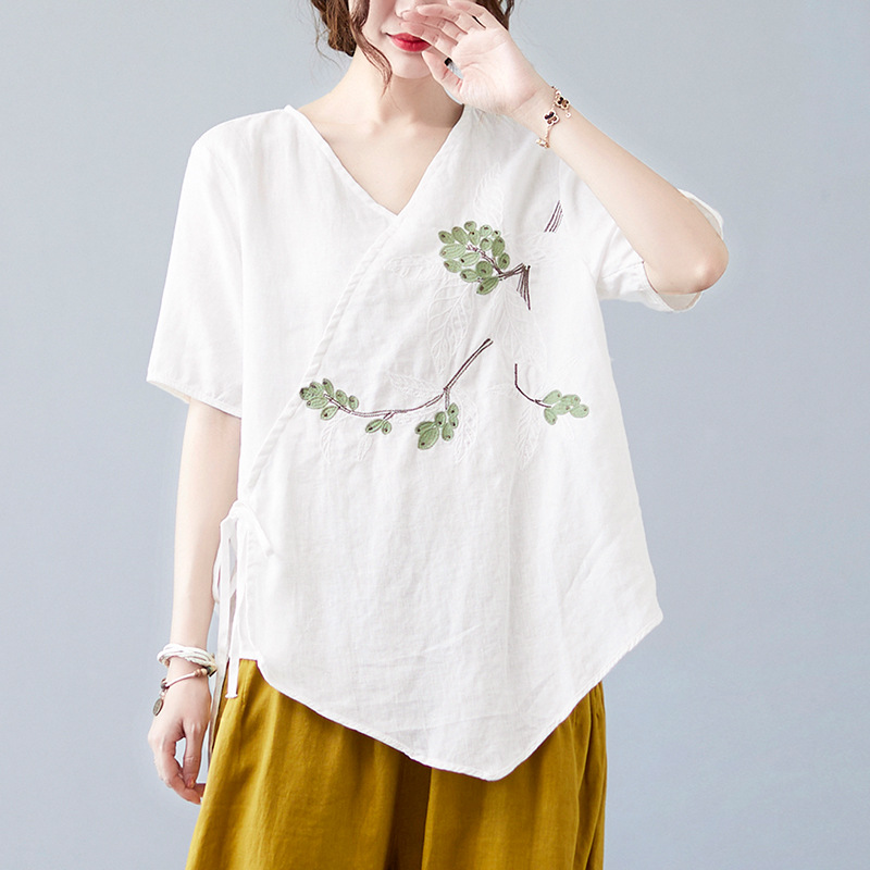 Vintage Embroidered T Shirt Loose V-neck Top Fly Lace Cotton Linen Short Tee Women ‘s Summer Short Sleeve Irregular Blouse alx