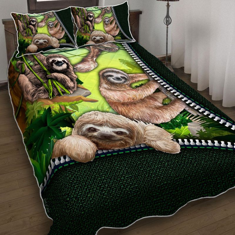 Animal Lovers Happy Sloths Quilt Bedding Set