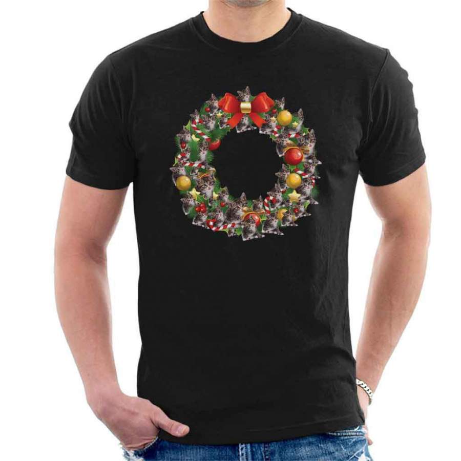 Christmas Kittens Multi Wreath Men’s T-Shirt