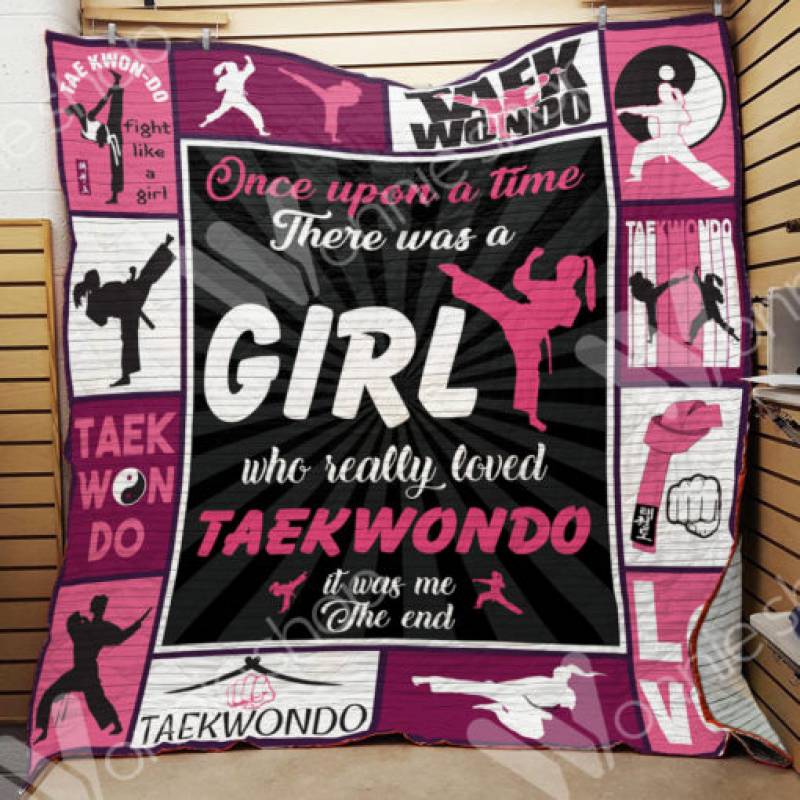 Taekwondo Blanket OCT2301 76O57