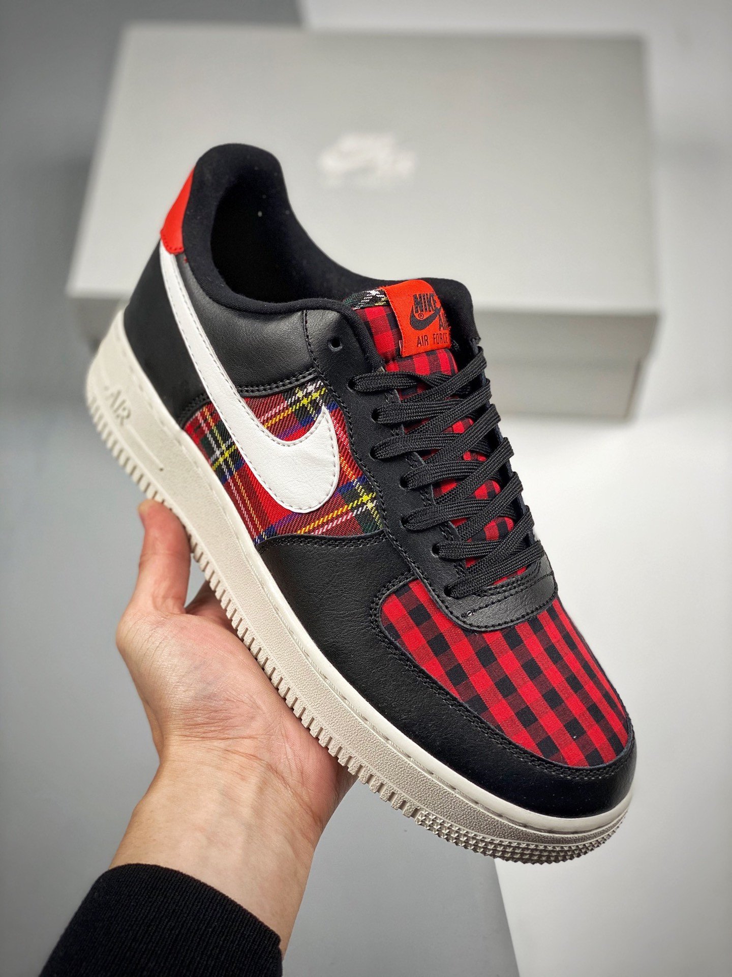 Nike Air Force 1 Low ‘Flannel’ BlackWhite-Habanero Red 5340493