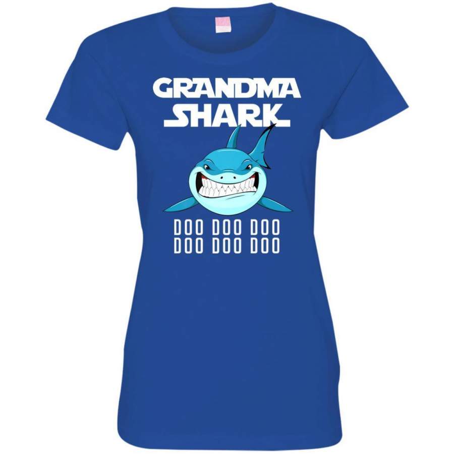 AGR Grandma Shark Women’s T-shirt