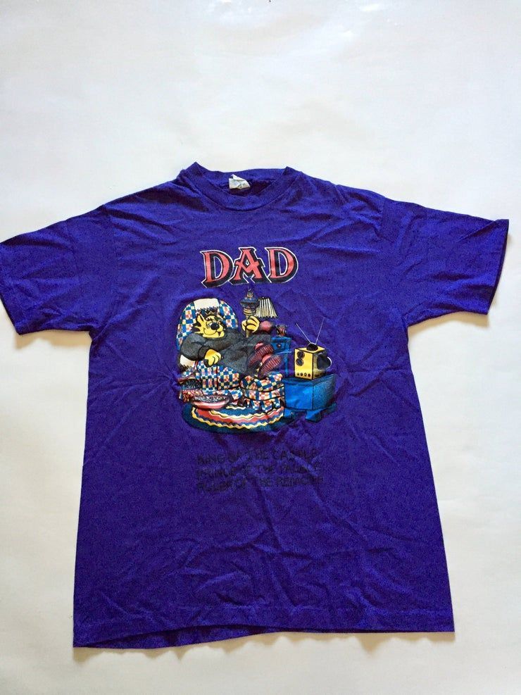 Vintage Dad King Of The Castle Cat Purple Yellow Joke Top Funny Single Stitch Shirt