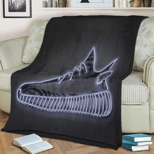 Yeezy Sneaker Fleece Blanket Gift For Fan, Premium Comfy Sofa Throw Blanket Gift – Bukiablanket